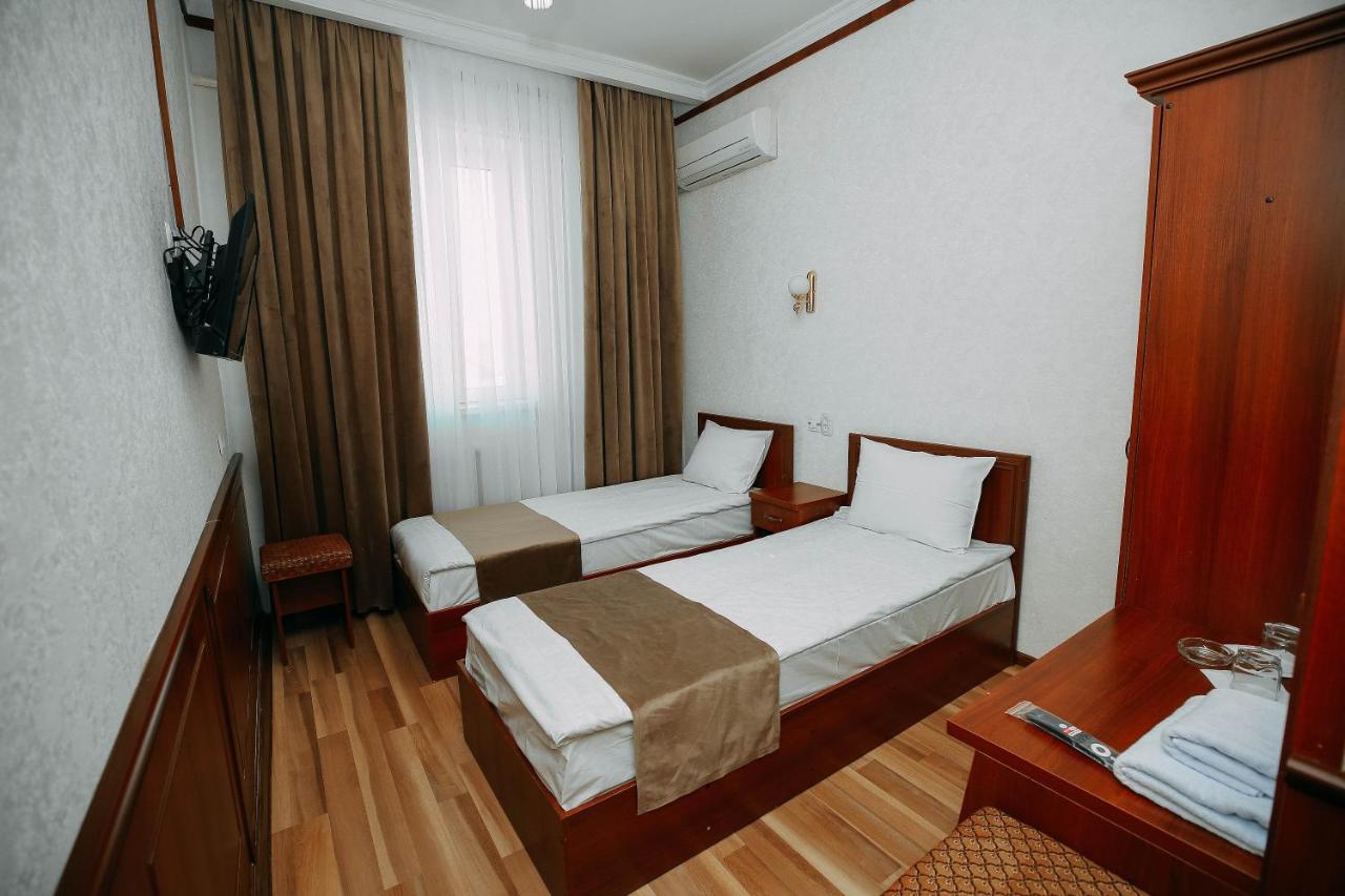 Fayz Hotel อูร์เกนช์ ภายนอก รูปภาพ