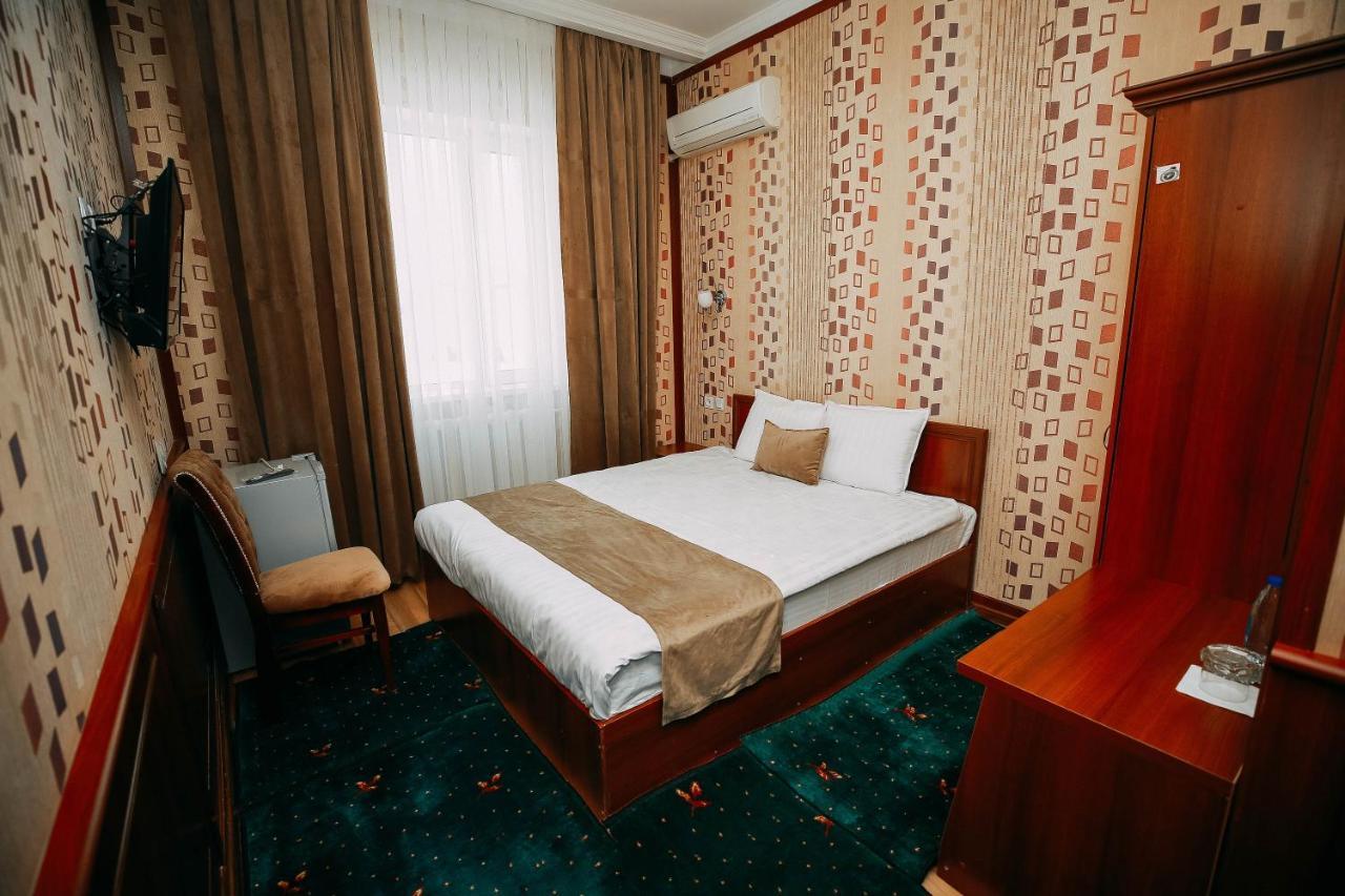 Fayz Hotel อูร์เกนช์ ภายนอก รูปภาพ